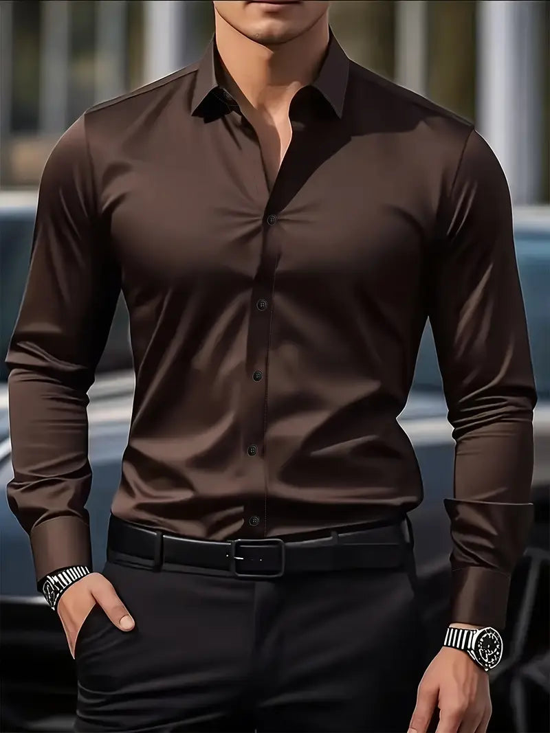Men's breathable tailored long sleeve shirt, detail