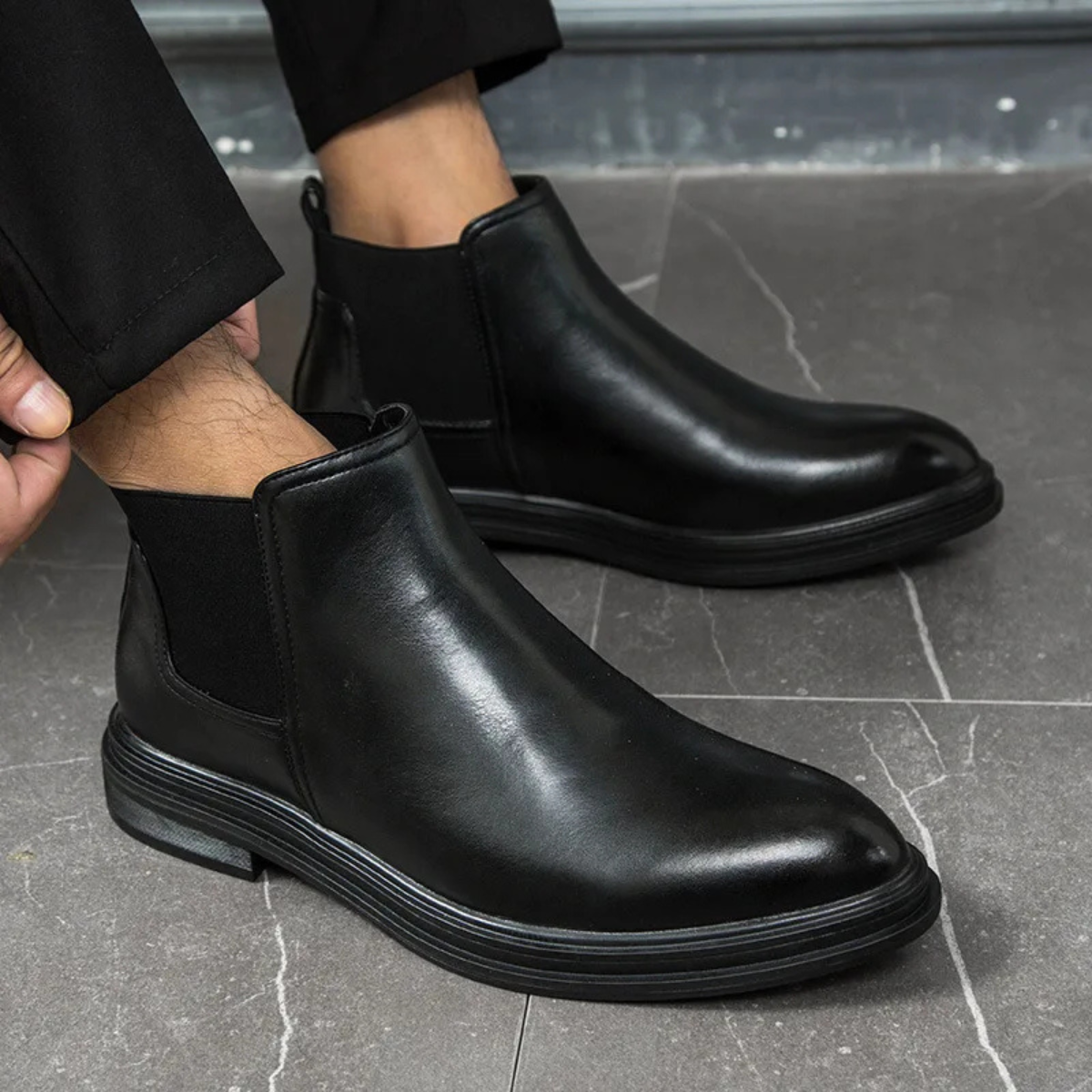 Fairfax | Lug Sole Leather Chelsea Boots