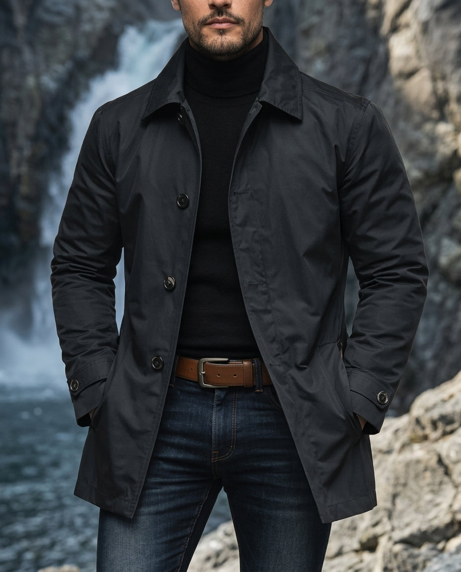 Men's insulated water repellent jacket, detail