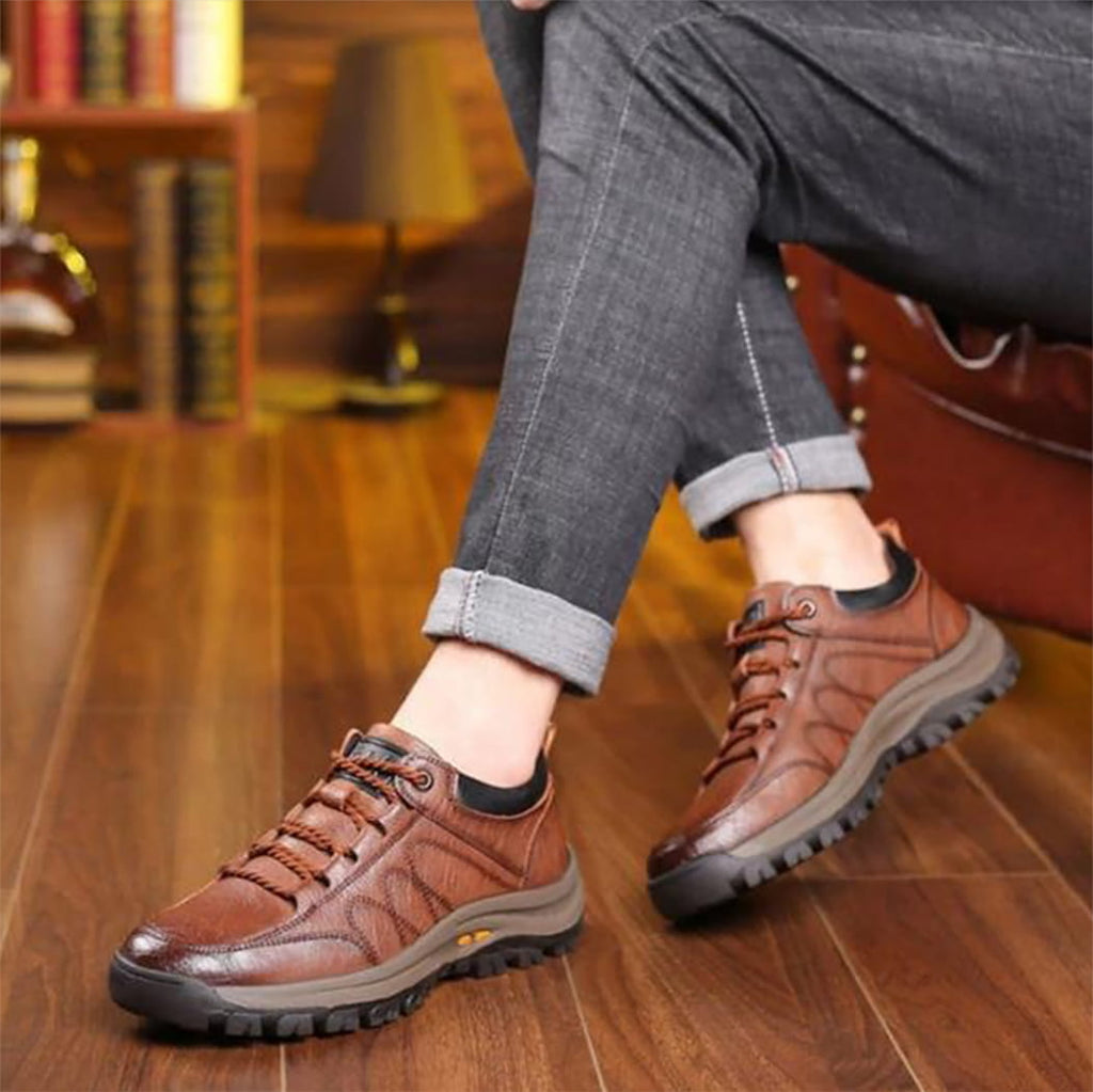 Men's cushioned leather comfort shoes, side view