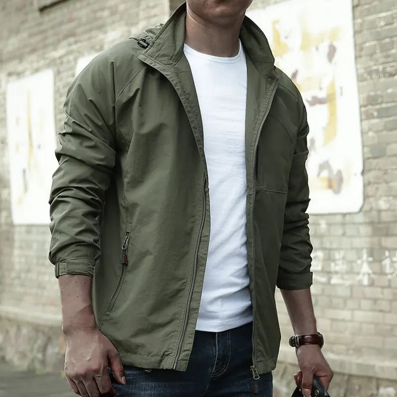 Men's detachable hood outdoor jacket, detail