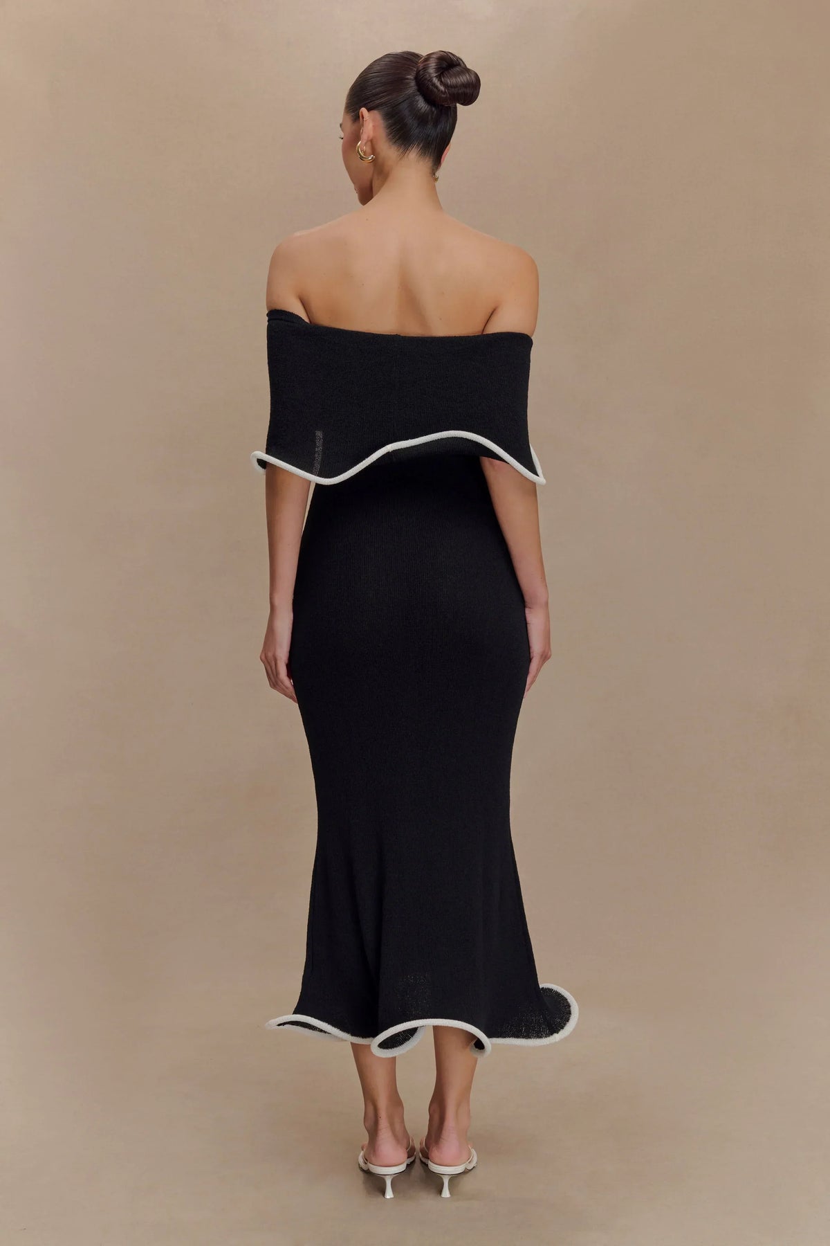 Off shoulder ribbed knit midi dress with folded bardot neckline and fluted ruffle hem - view 7