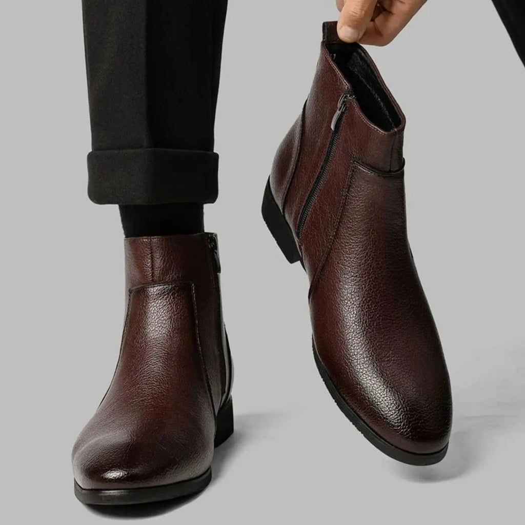 Men's pointed toe side zip leather boots, view 5