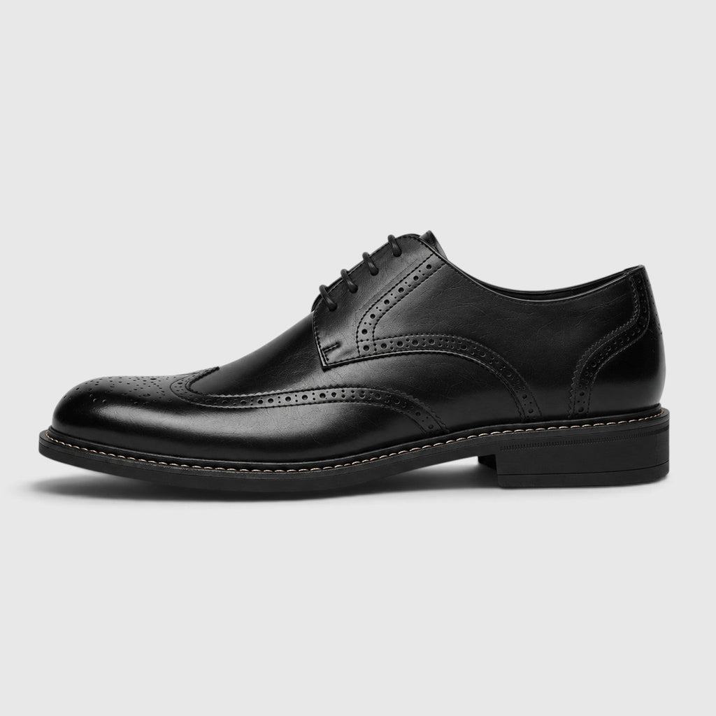 Men's wingtip leather brogue shoes, view 6