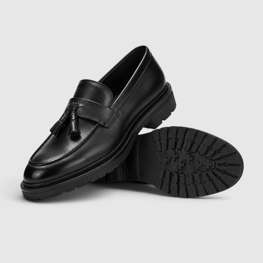 Men's tassel leather loafers, detail
