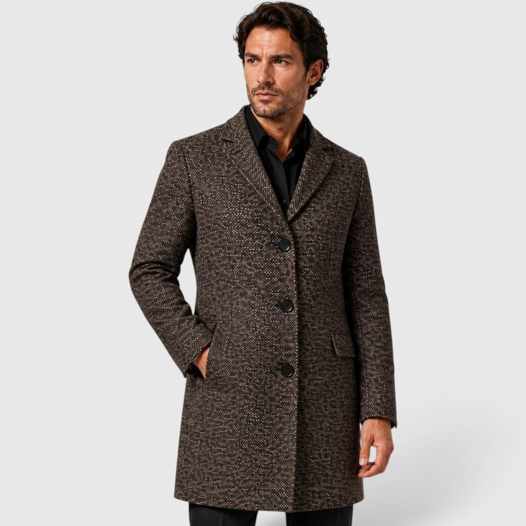 Men's tailored single breasted wool coat