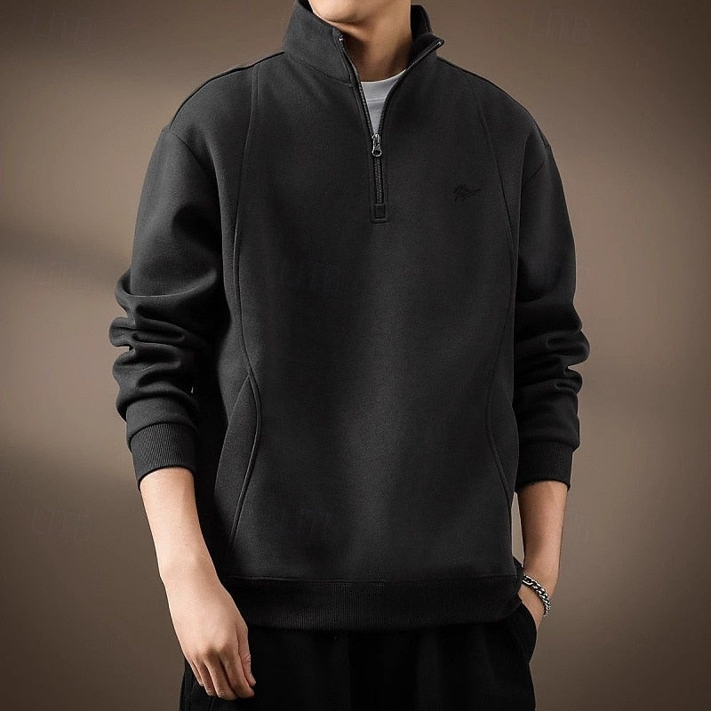 Men's classic quarter zip sweatshirt, detail