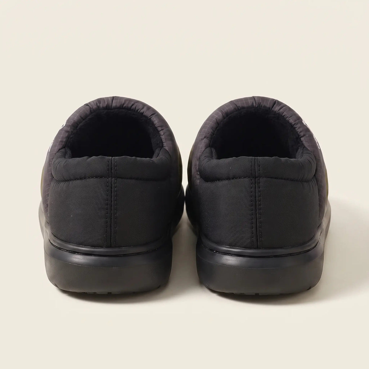 Fleece lined puffer house slippers with quilted upper, closed back and ribbed sole - view 7