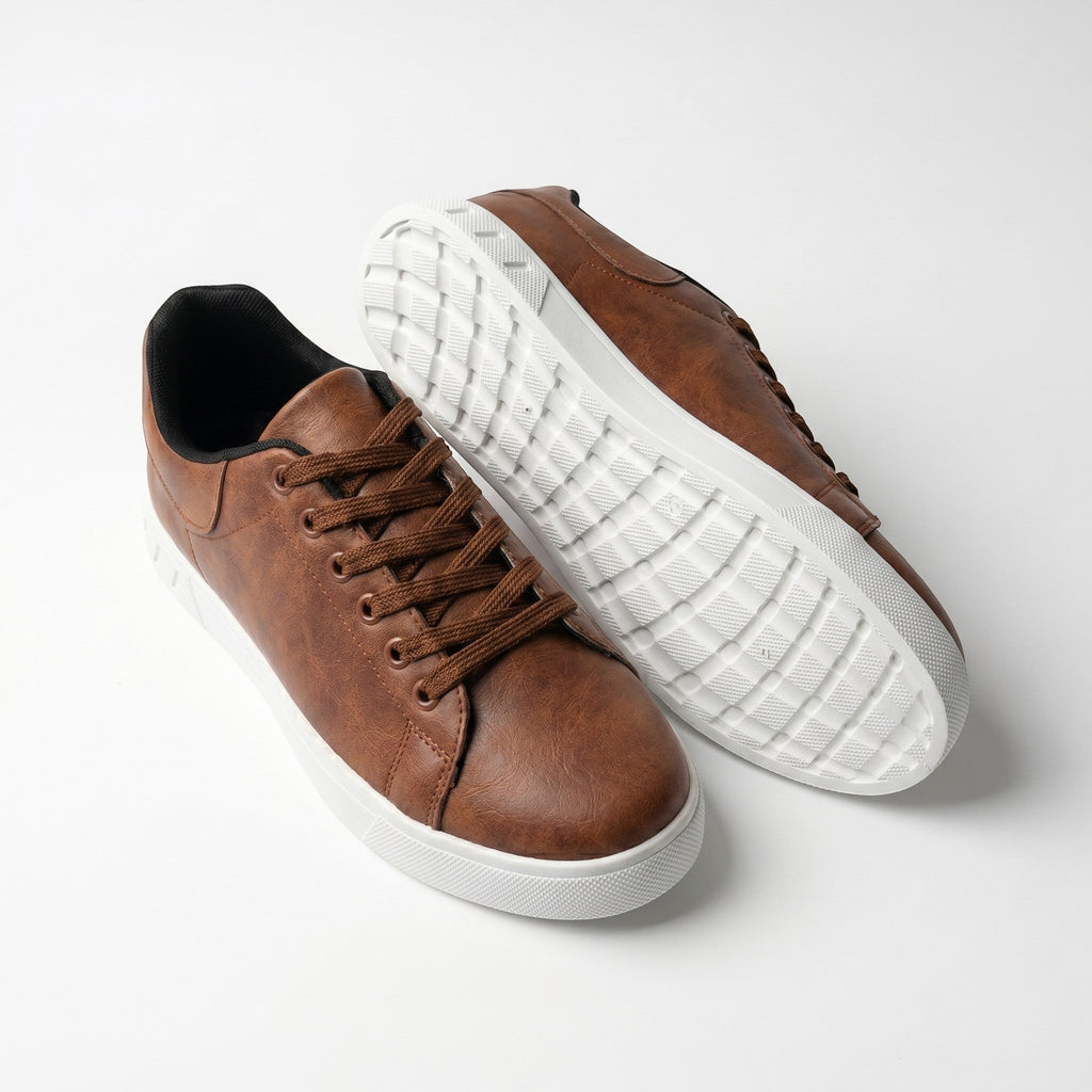 Teddy minimalist low-top mens trainers with lace-up front and chunky white sole - view 11