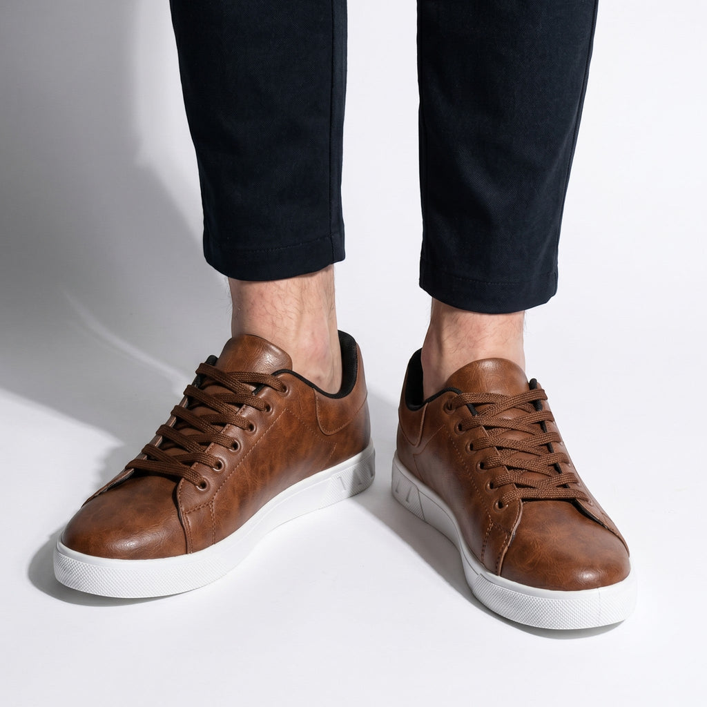 Teddy minimalist low-top mens trainers with lace-up front and chunky white sole - view 8