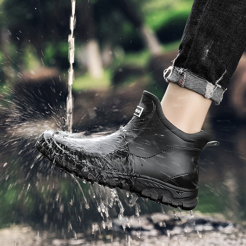 Men's waterproof rubber rain boots